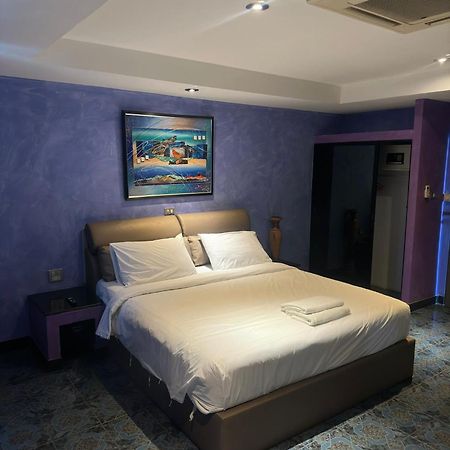 Koenig Hotel Pattaya Near Walking Street Dış mekan fotoğraf