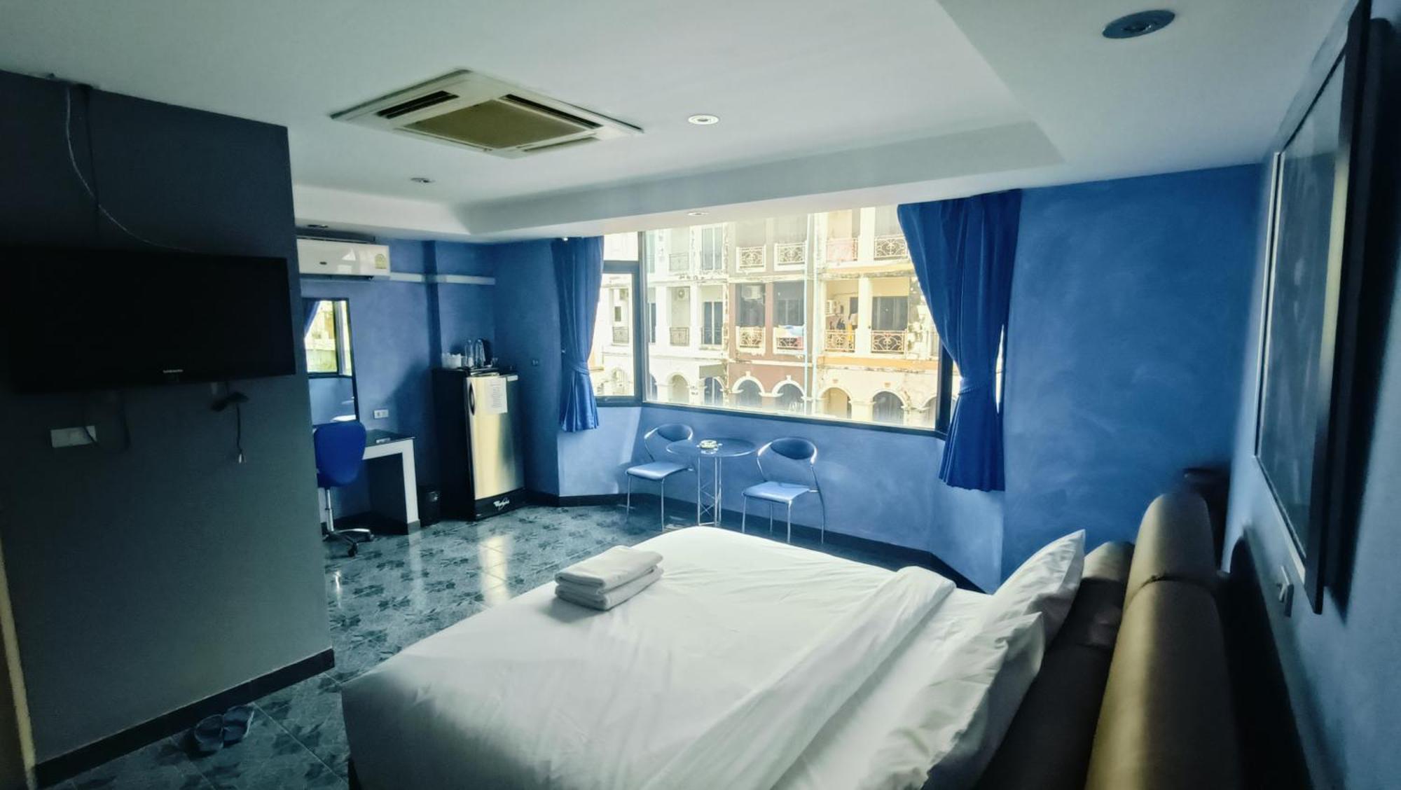 Koenig Hotel Pattaya Near Walking Street Dış mekan fotoğraf